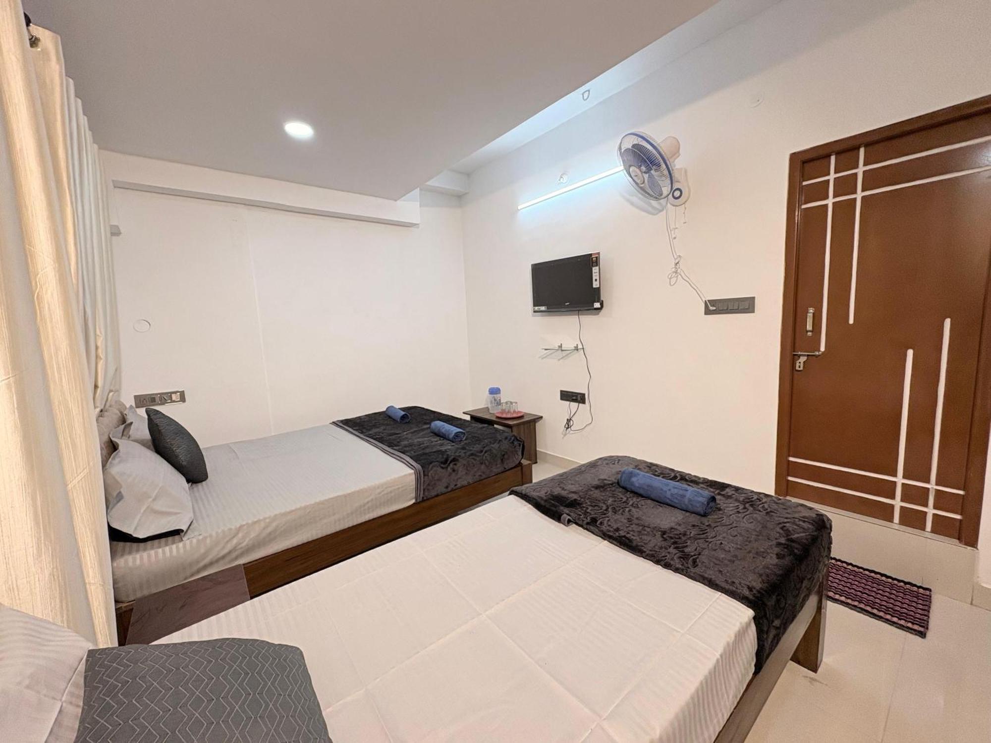 Spectra Inn Mysore Exterior foto