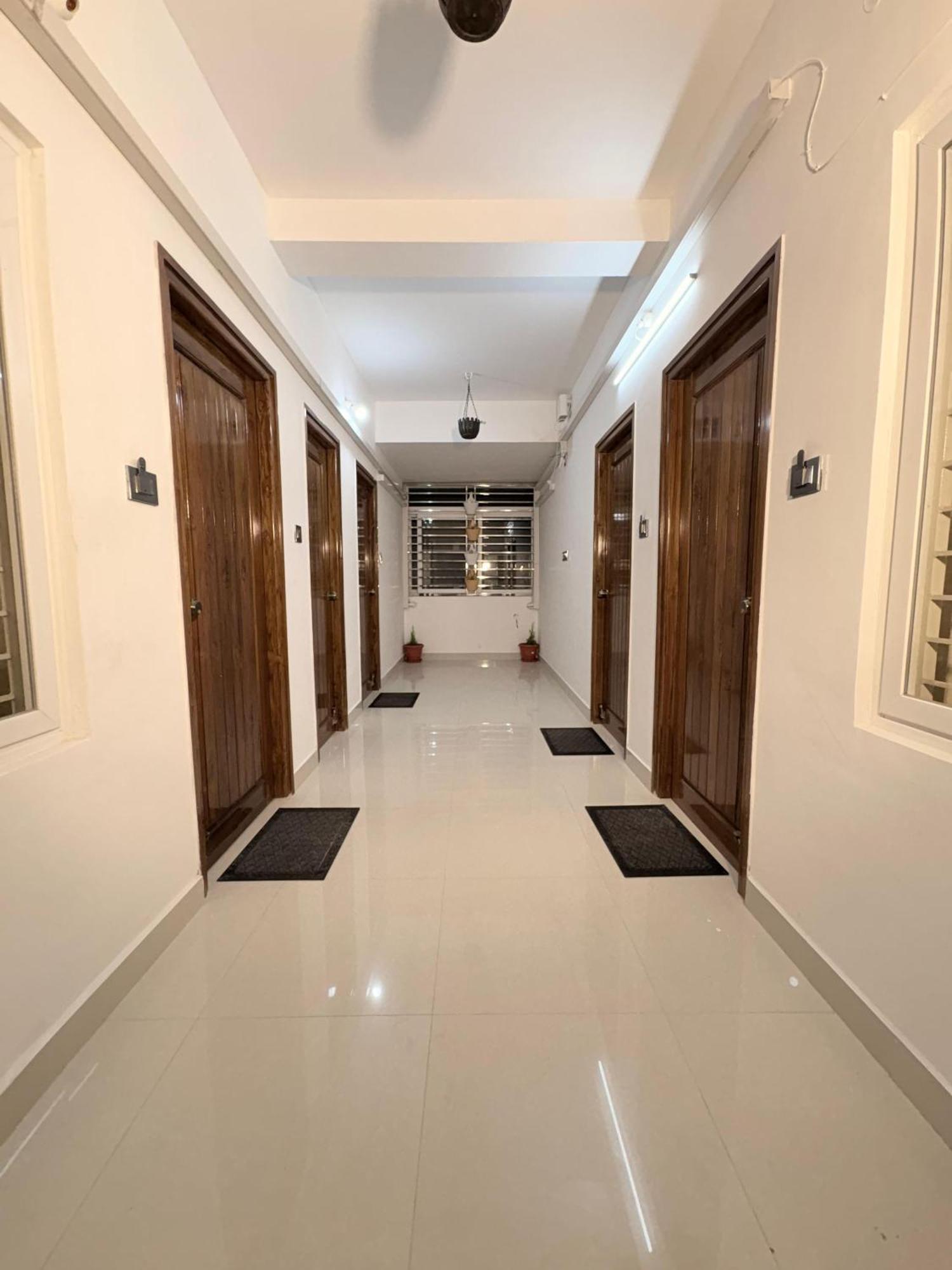 Spectra Inn Mysore Exterior foto